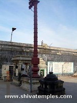 Dwajasthambam, Balipeetam, Nandi Mandapam