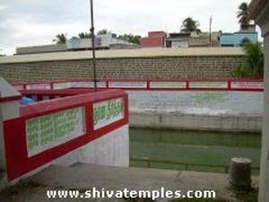 Gyana Vaavi - The Pool