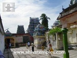 ஆலயத்தின் உட்புறத் தோற்றம்