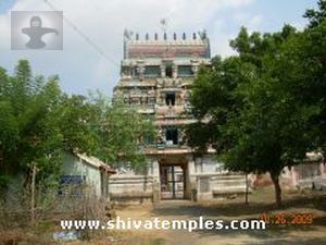 Three-tiered Raja Gopuram