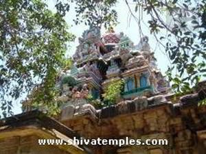 இறைவன் கருவறை விமானம்