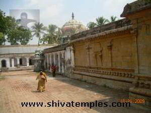 Spacious Southern Outer Prakaram