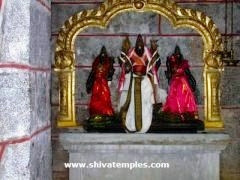 Muruga with His consorts Valli and Deivanai