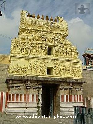 3 நிலை இரண்டாவது கோபுரம்